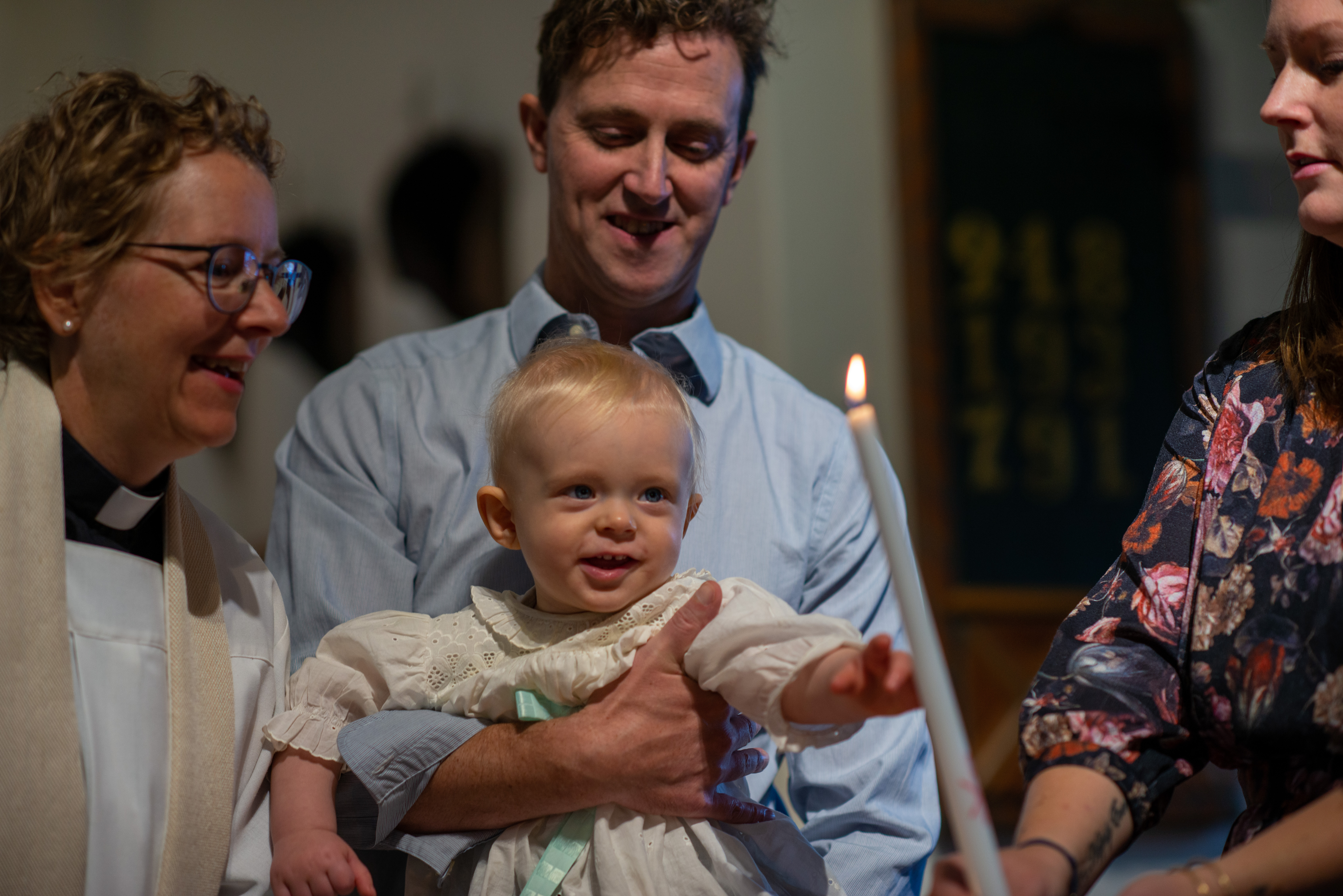En dopfamilj i Enskede kyrka