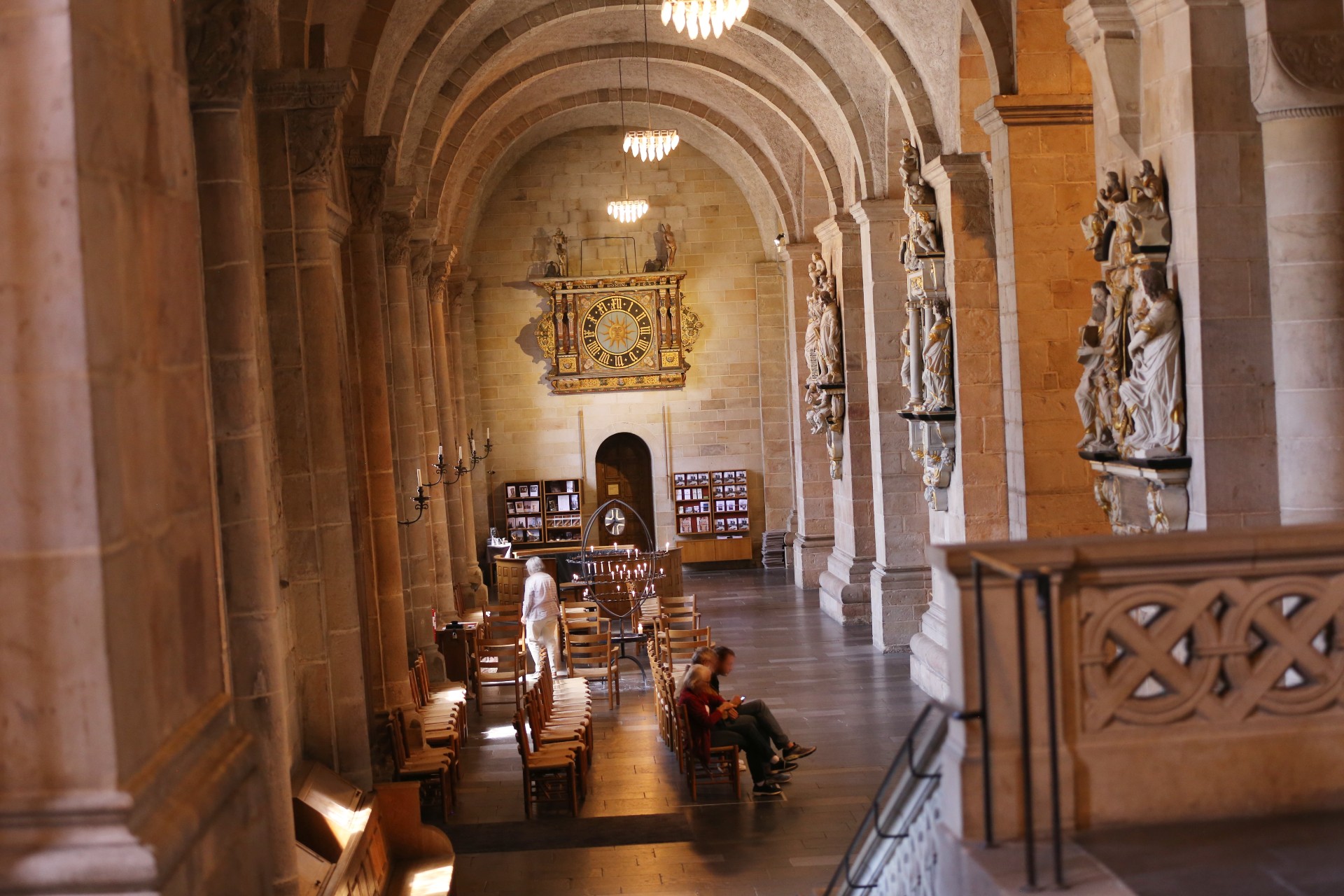 Lunds domkyrkas södra sidoskepp.