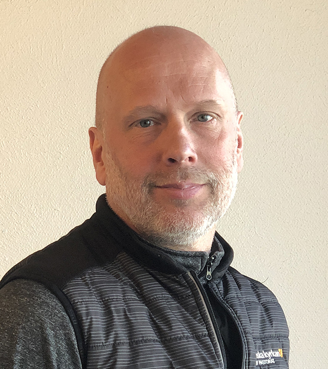 Henrik Linnarsson