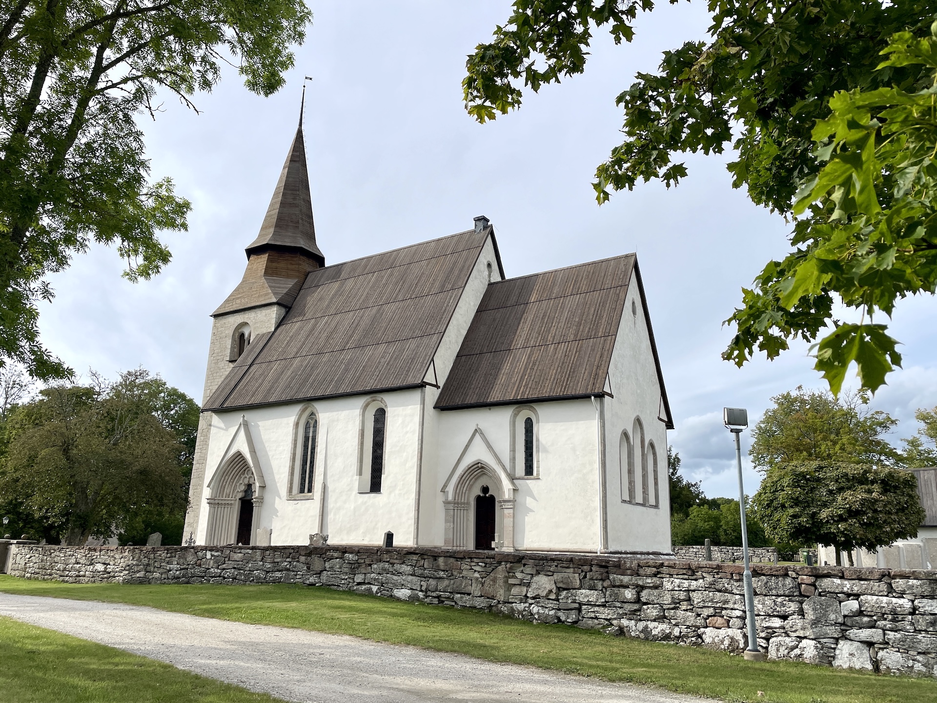 Fole kyrka