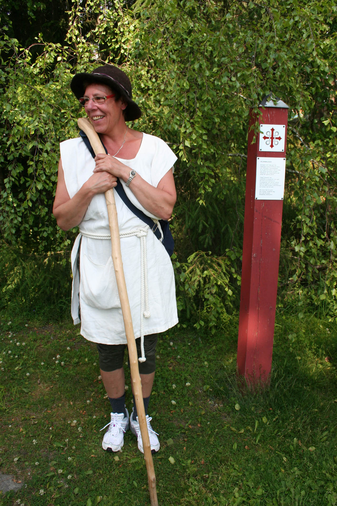 Pilgrim med hatt och vadringsstav