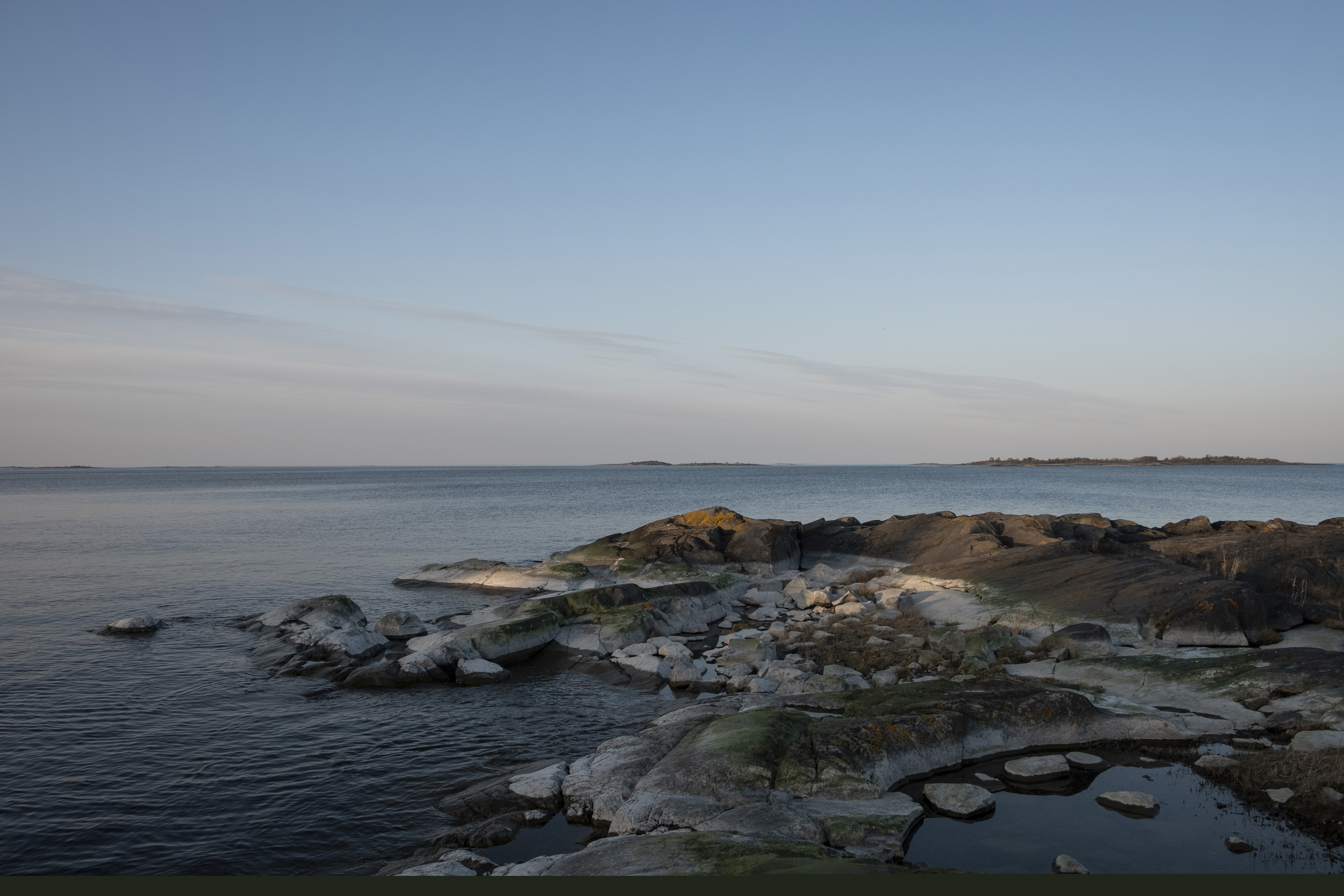 Klippor i skärgården.